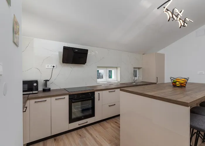 Apartamento Irena *