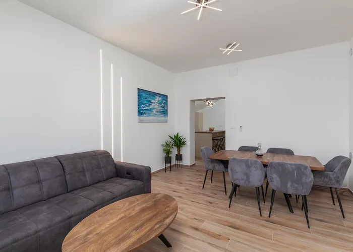 Irena Apartamento