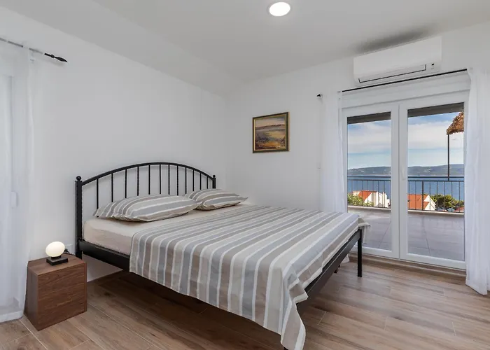 Irena Apartamento *